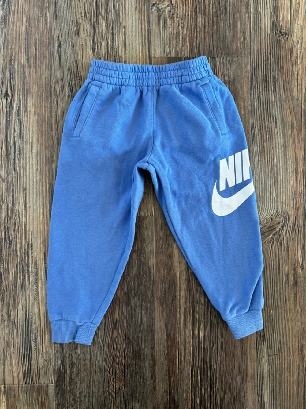 Nike Club Fleece Joggers Kids Size 4 (XS) Light Blue White Futura Logo Sporty